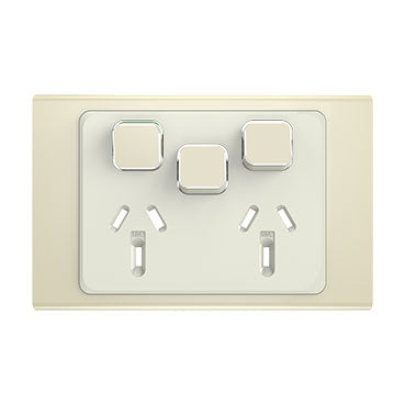 clipsal iconic styl twin powerpoint with extra switch cover only