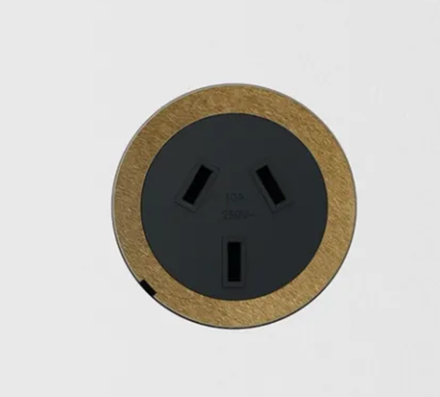 Powerpoints & Switches | ZETR 48 Carbon | Expert Advice — Powerpoints ...