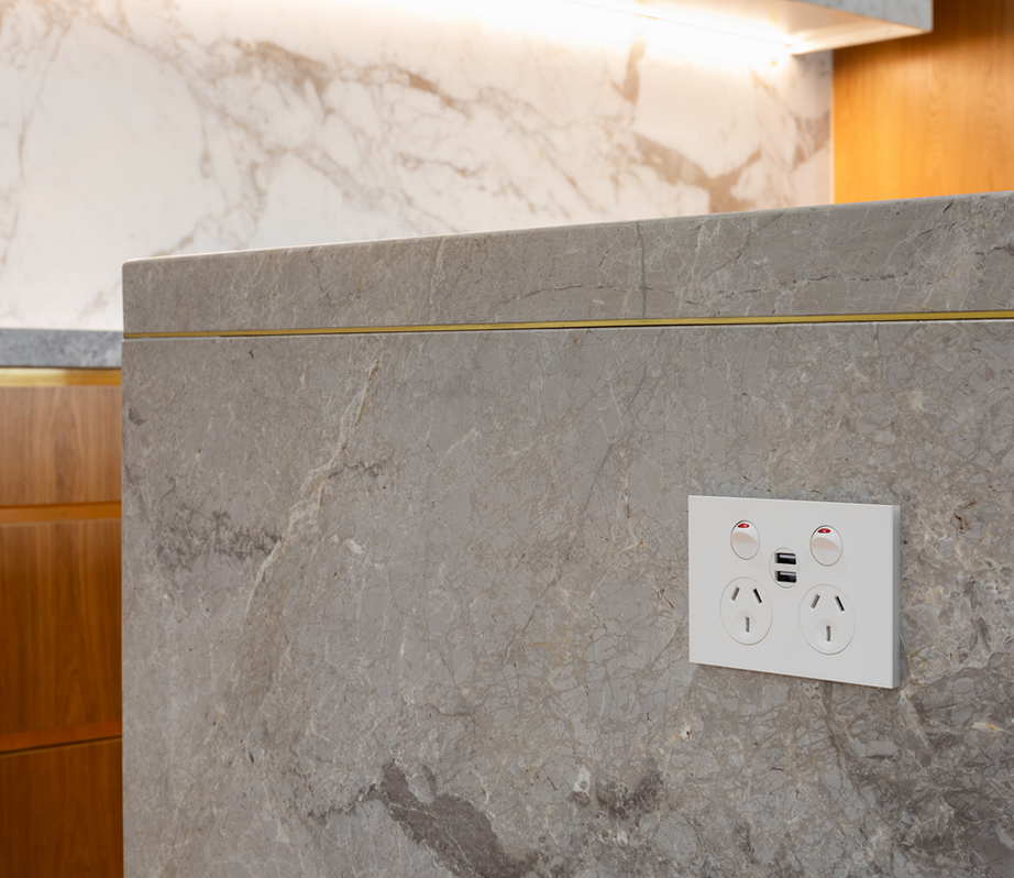 USB Powerpoints | USB Outlets | Type A & C Powerpoint | USB GPO ...