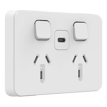 Clipsal Iconic Double Powerpoint With USBC Charger