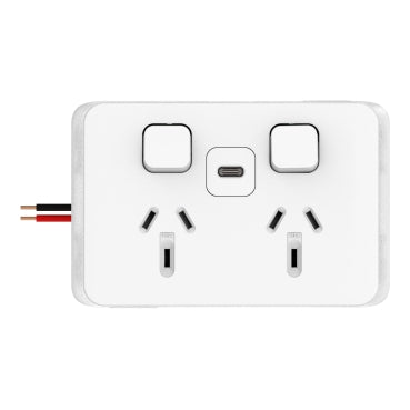 Clipsal Iconic Double Powerpoint With USBC Charger front view
