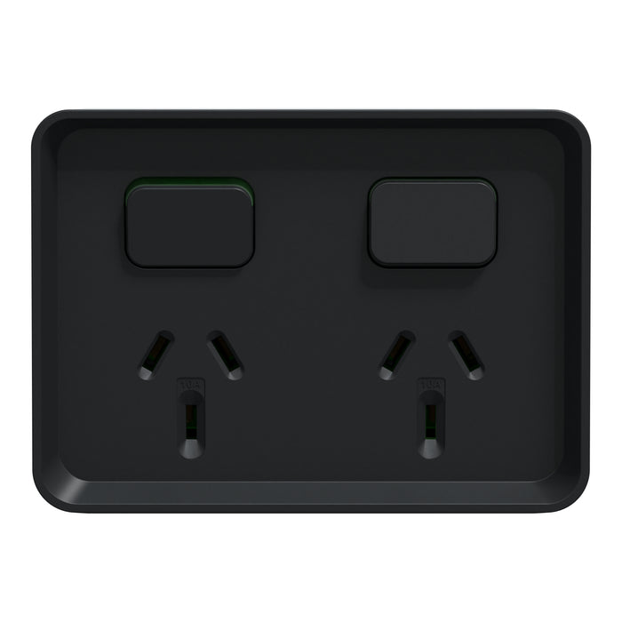 Clipsal Iconic Weatherproof Double Powerpoint 10a black