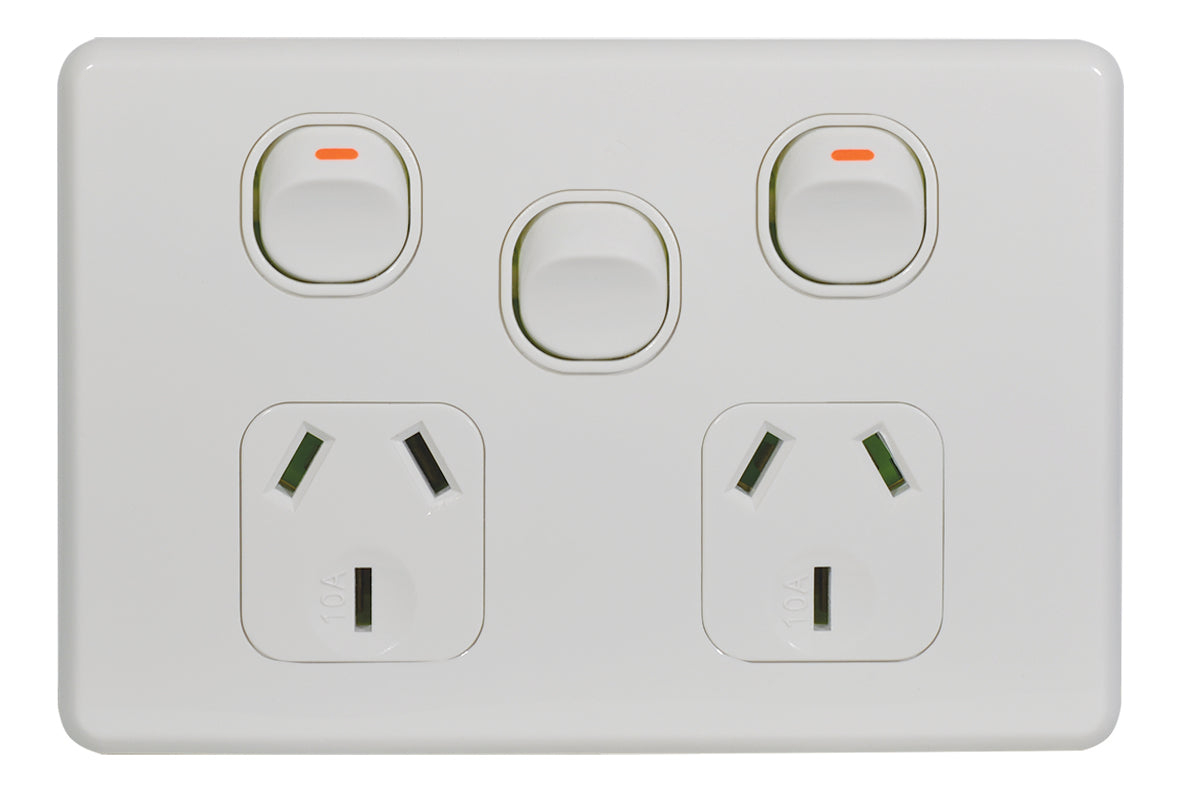 Trader Flat Cat Powerpoints | Slimline Double, Quad & USB GPOs ...