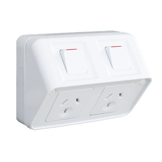 Hager Weatherproof Twin Powerpoint 10A